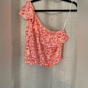 One shoulder floral crop top